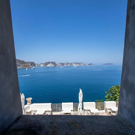 Torre Dei Borboni 3*