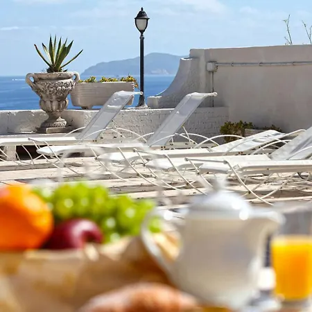 Torre Dei Borboni 3* Ponza