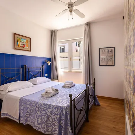 Hotel Torre Dei Borboni