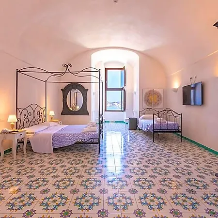 Torre Dei Borboni Hotel