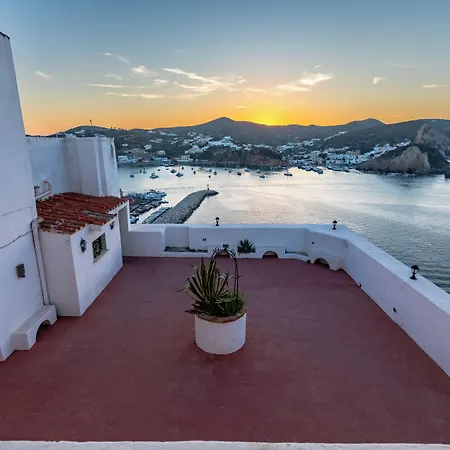 Torre Dei Borboni 3* Ponza
