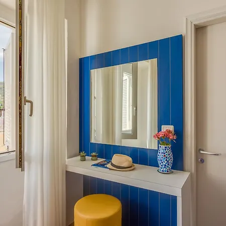Torre Dei Borboni Hotel
